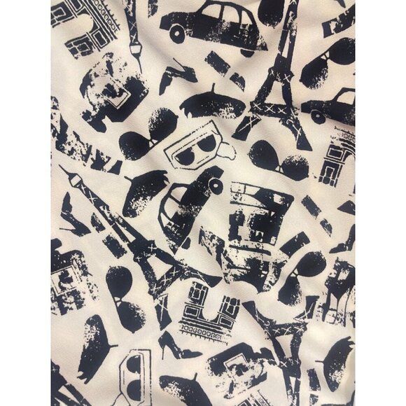 Karl Lagerfeld Paris Taxi Sunglass Print Top NWT Medium - Picture 4 of 6